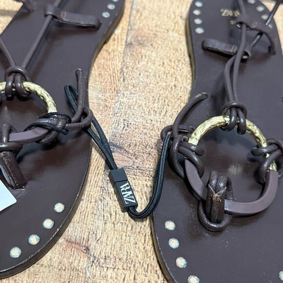 ZARA FLAT LEATHER SANDALS WITH DECORATIVE DETAIL - Picture 10 of 14